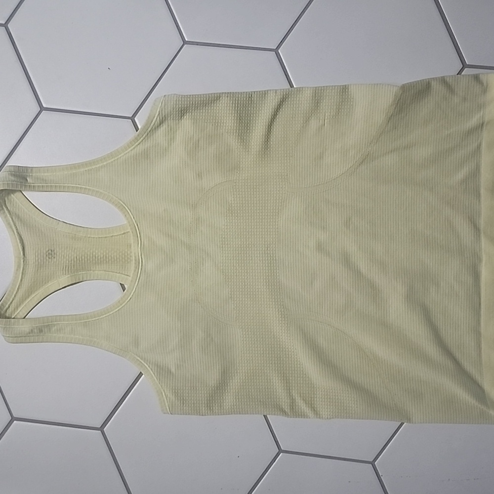 Lululemon Swiftly Women's 8 LightNeon Yellow Tank Top Racerback Athletic Workout